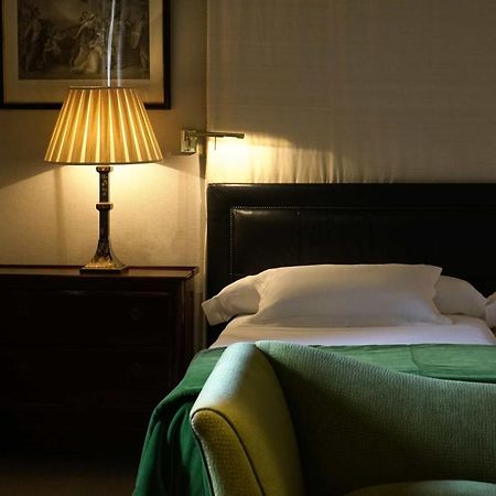 Landa 호텔 Burgo 외부 사진 A bedroom at the hotel